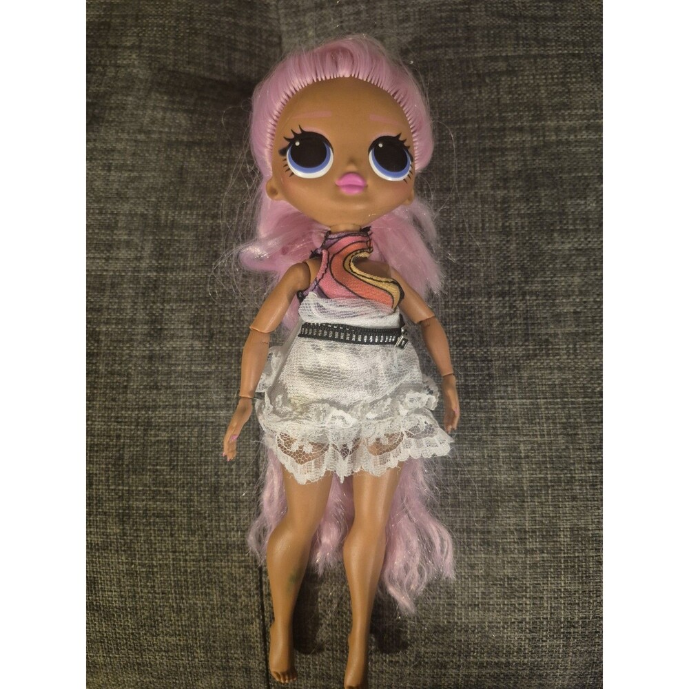 LOL Surprise Dolls 3 sold as a set. See photos
